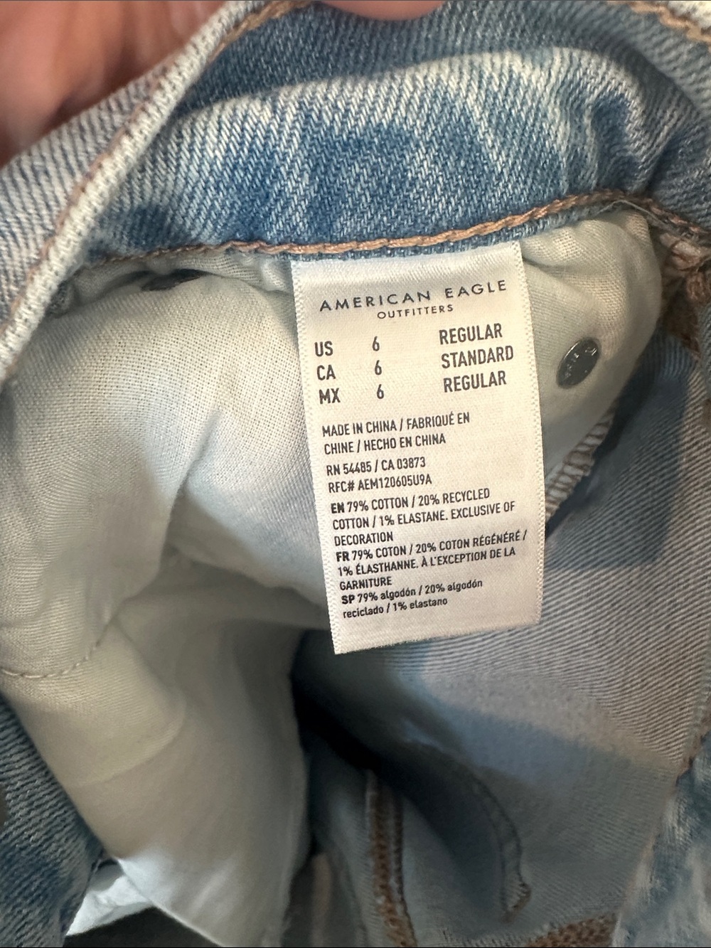 American Eagle Super High Rise Straight Jean - Picture 6 of 6